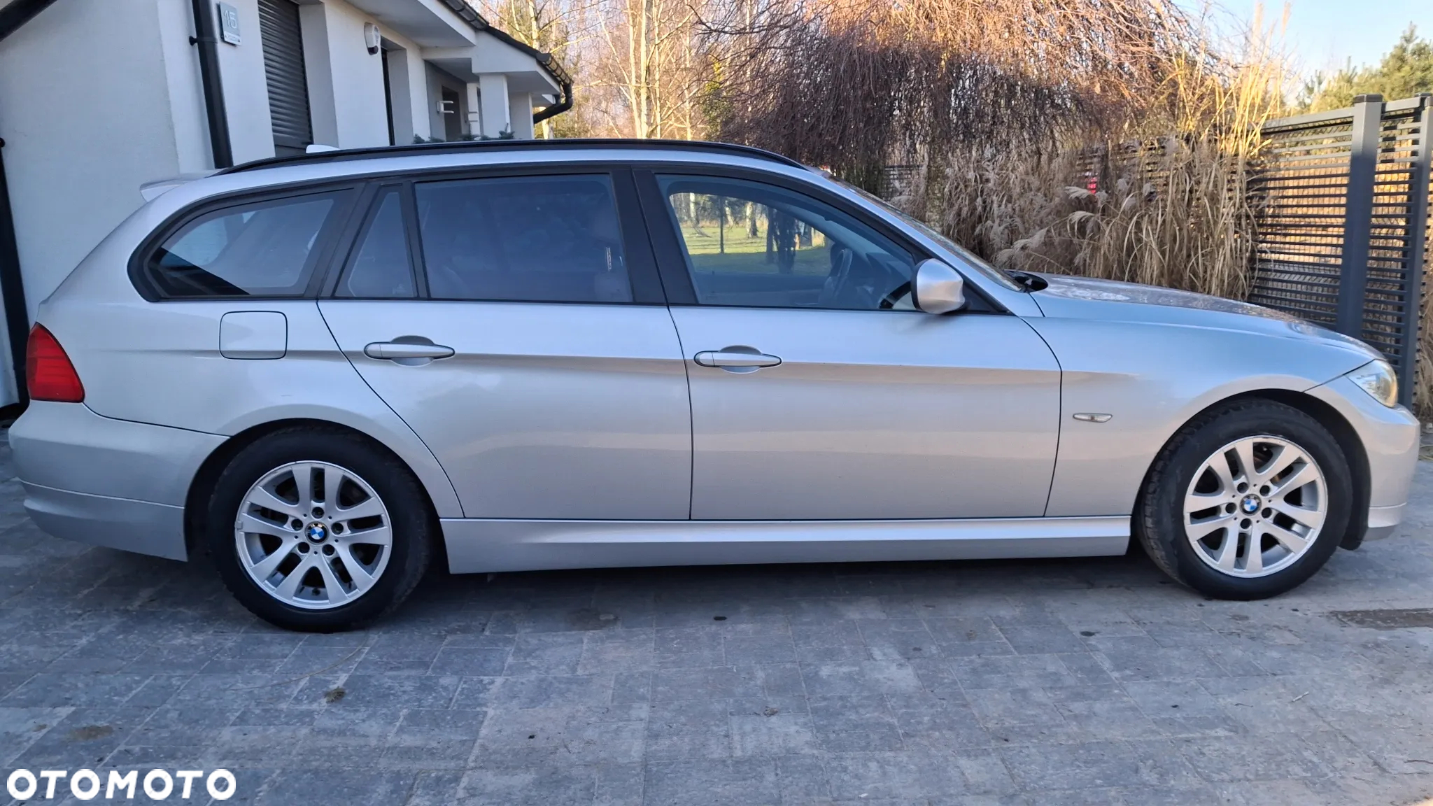 BMW Seria 3 318d - 6