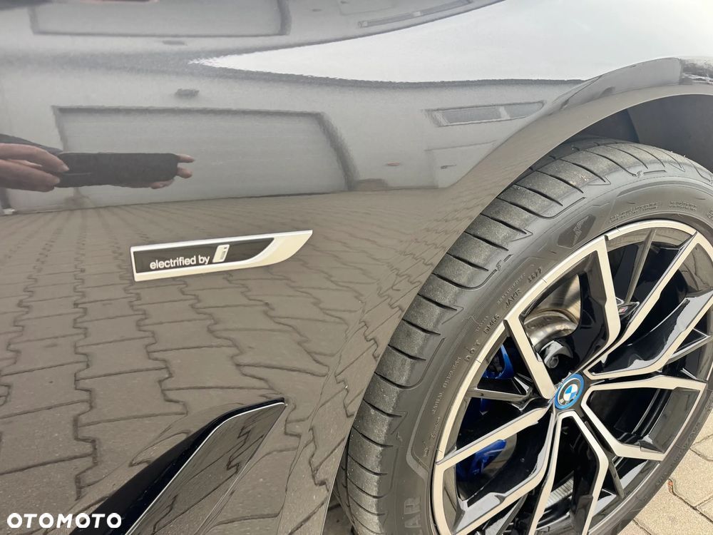 BMW Seria 5 ver-530e-xdrive-m-sport-sport - 4