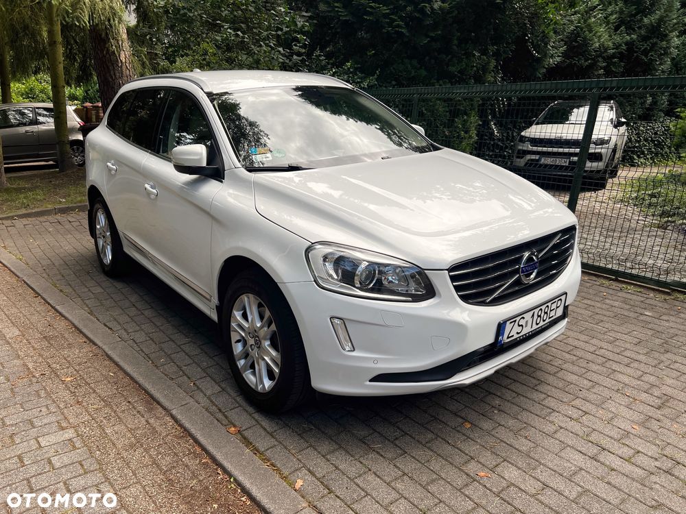 Volvo XC 60 D5 AWD Summum - 1