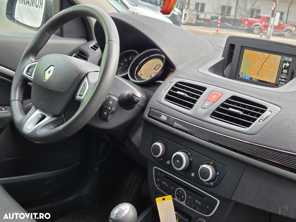 Renault Megane 1.6 16V 110 Expression - 13