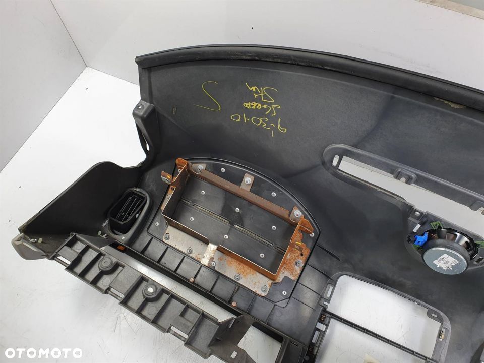 DESKA KOKPIT CHEVROLET CORVETTE C6 GRAND SPORT 11R - 13