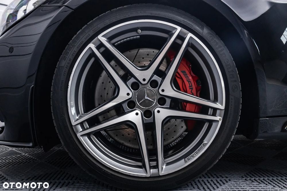 Mercedes-Benz Klasa C AMG 63 S - 11