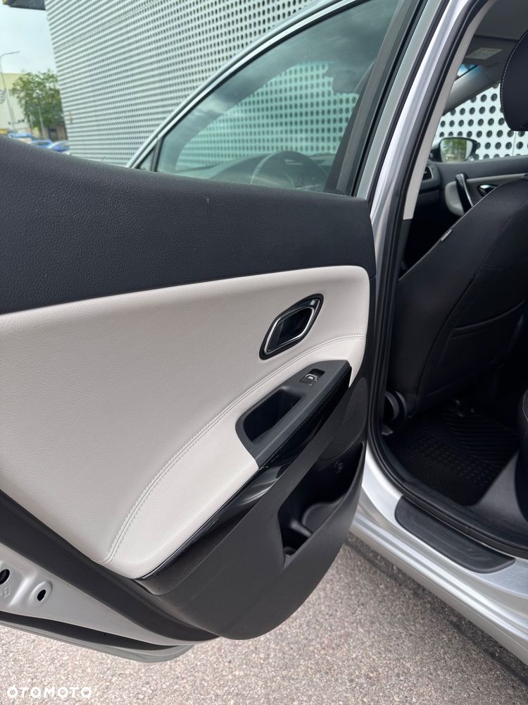 Kia Ceed 1.6 GDI DCT Platinum Edition - 17
