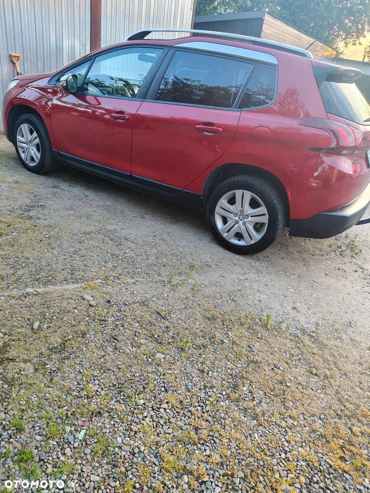 Peugeot 2008 - 10
