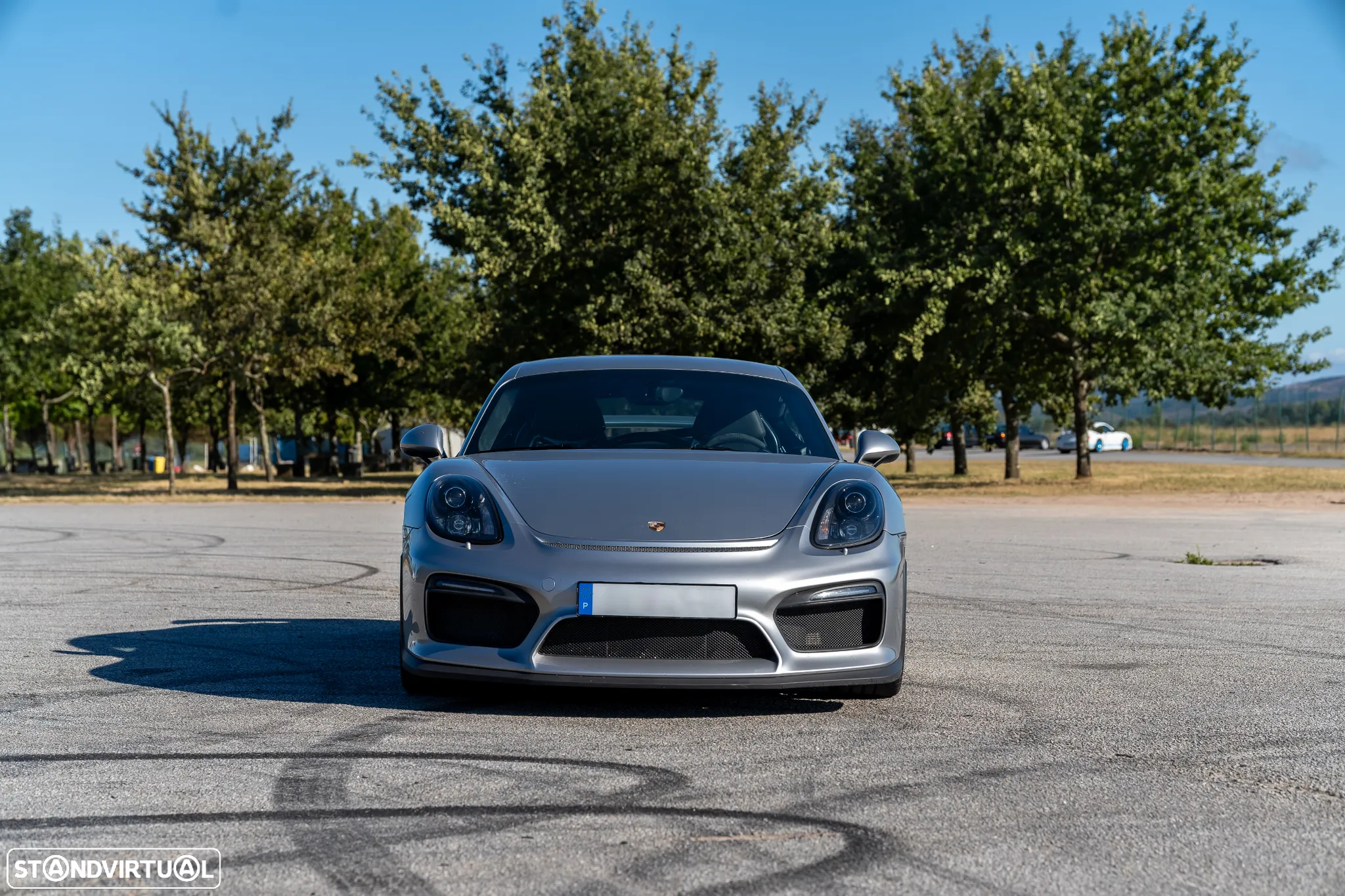 Porsche Cayman GT4 - 3