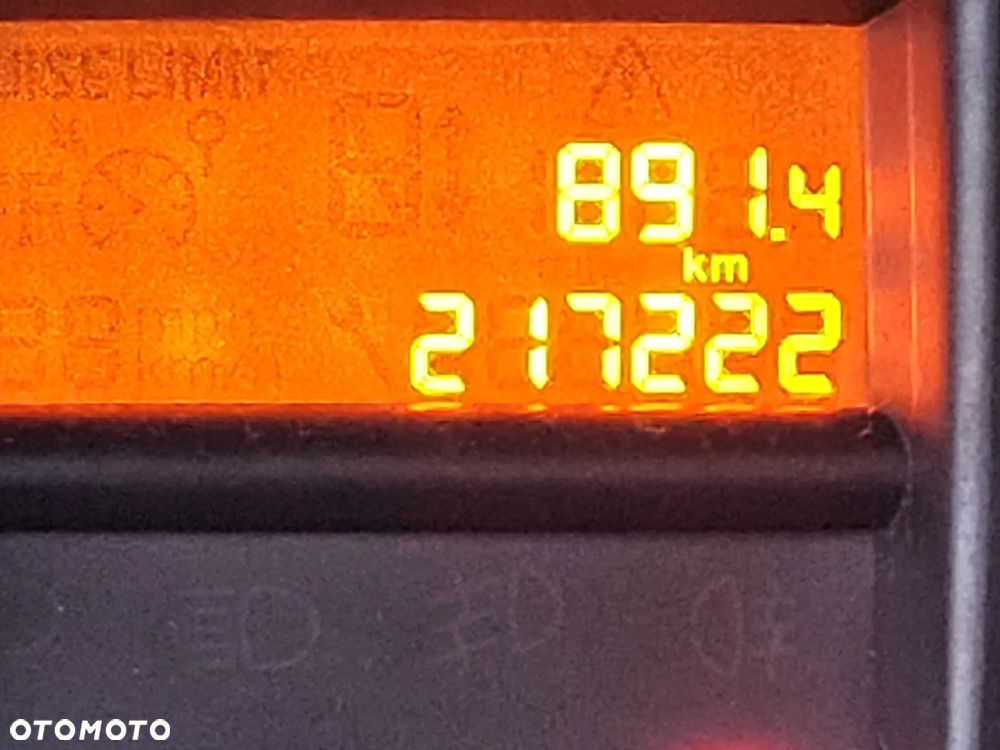 Peugeot 308 - 16