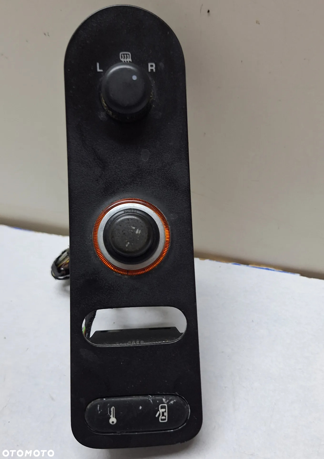 PANEL REGULACJI LUSTEREK SEAT LEON 2 EUR - 2