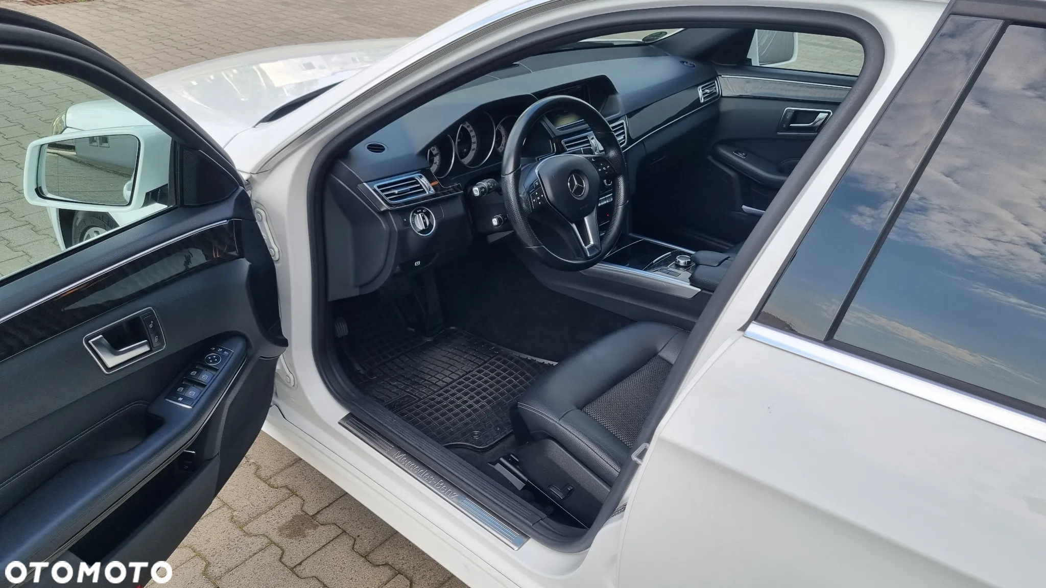 Mercedes-Benz Klasa E 350 BlueTEC 4-Matic Avantgarde - 9