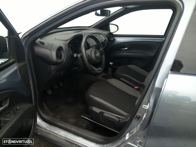 Toyota Aygo X - 7