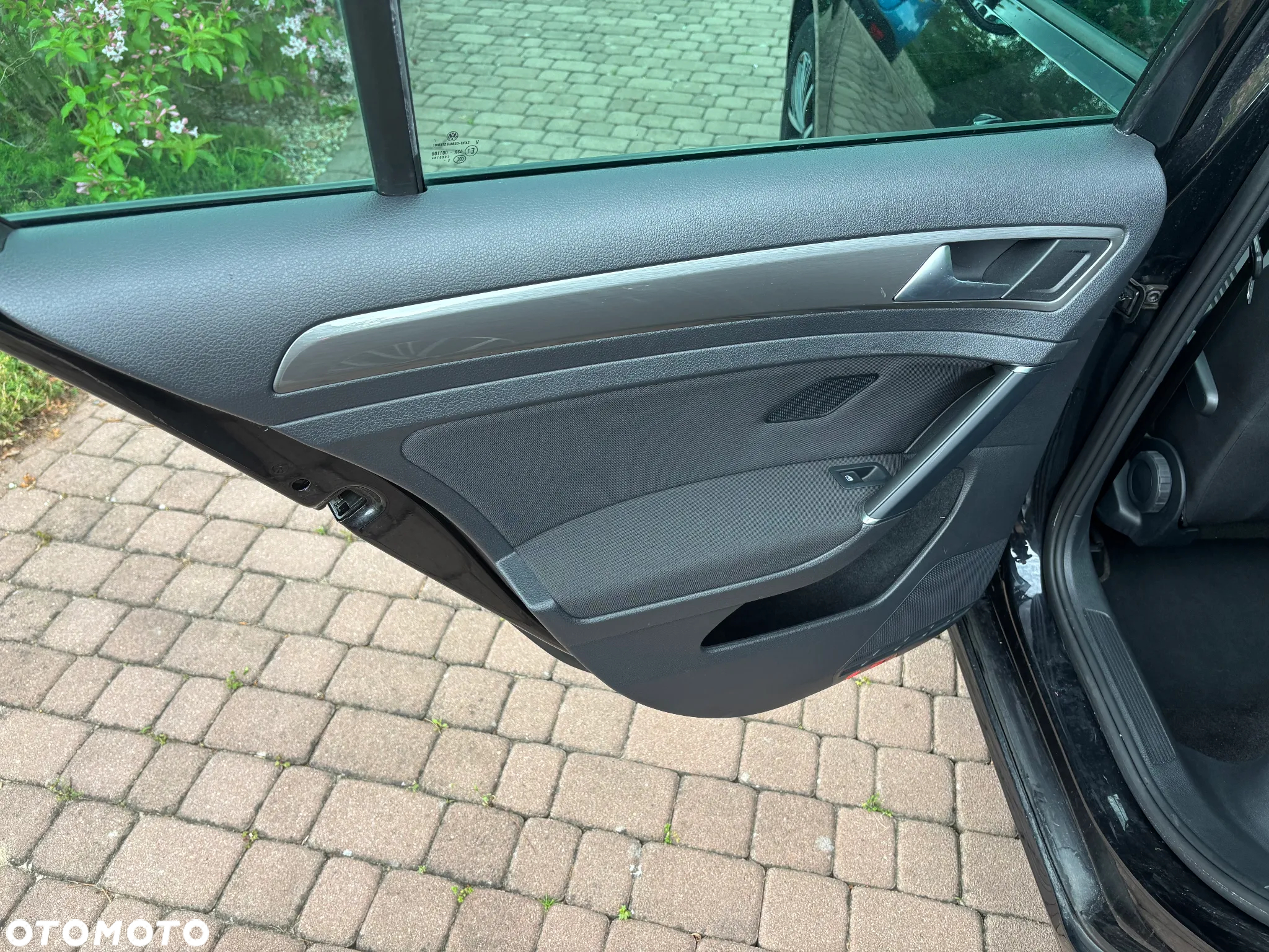 Volkswagen Golf 1.6 TDI BlueMotion Technology Allstar - 17