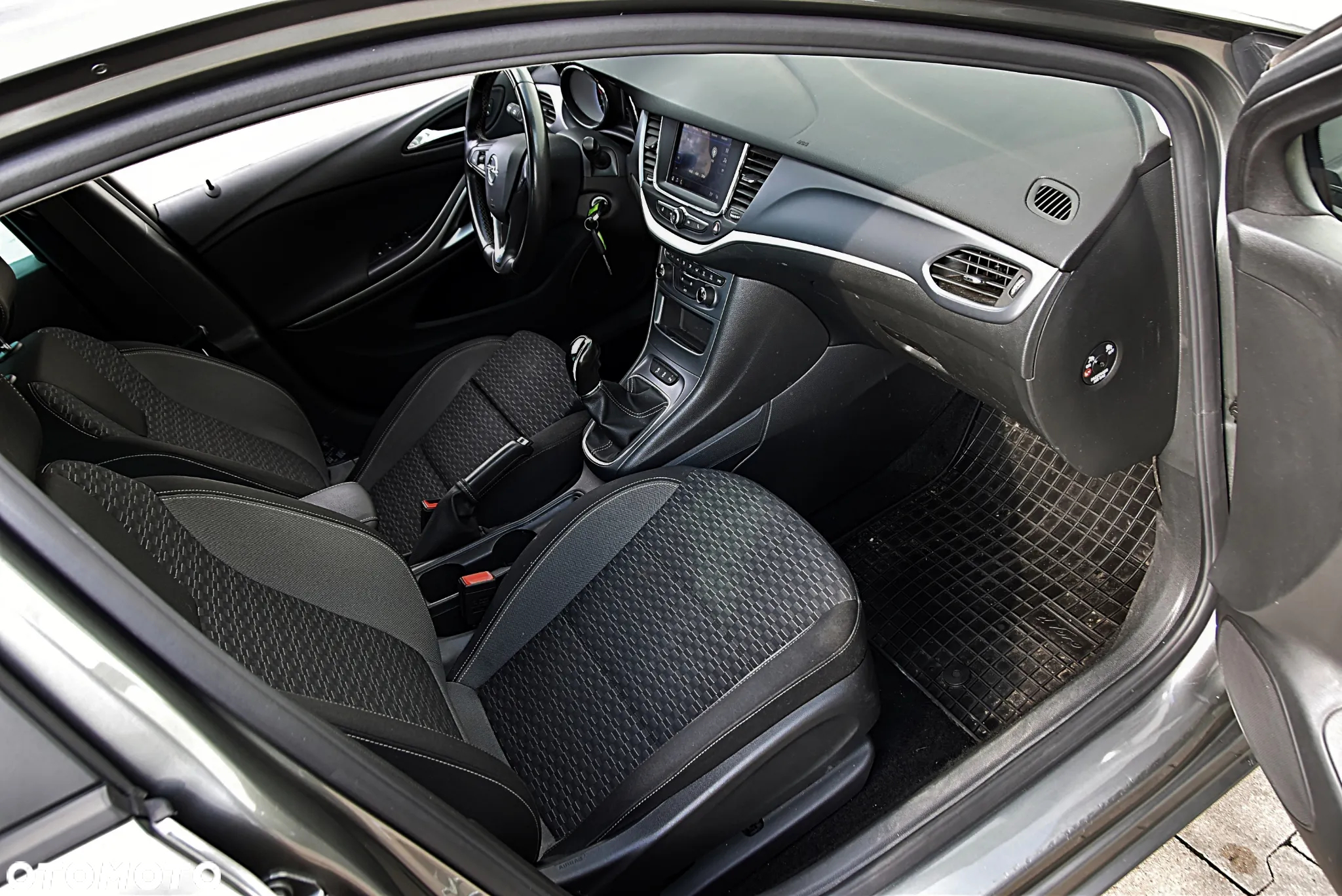 Opel Astra V 1.5 CDTI Edition S&S - 20