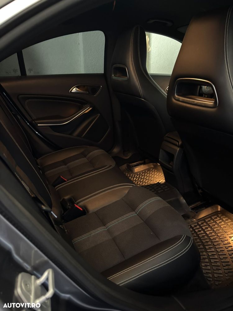 Mercedes-Benz CLA 180 - 12