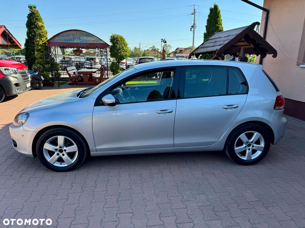 Volkswagen Golf - 20