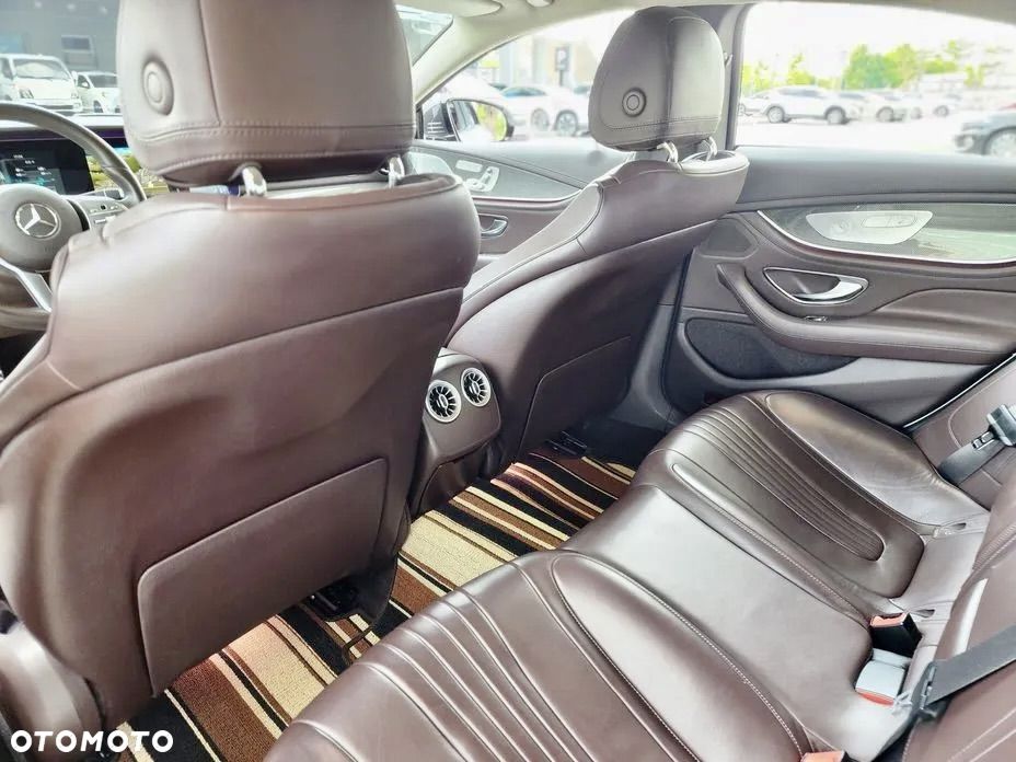 Mercedes-Benz CLS - 16