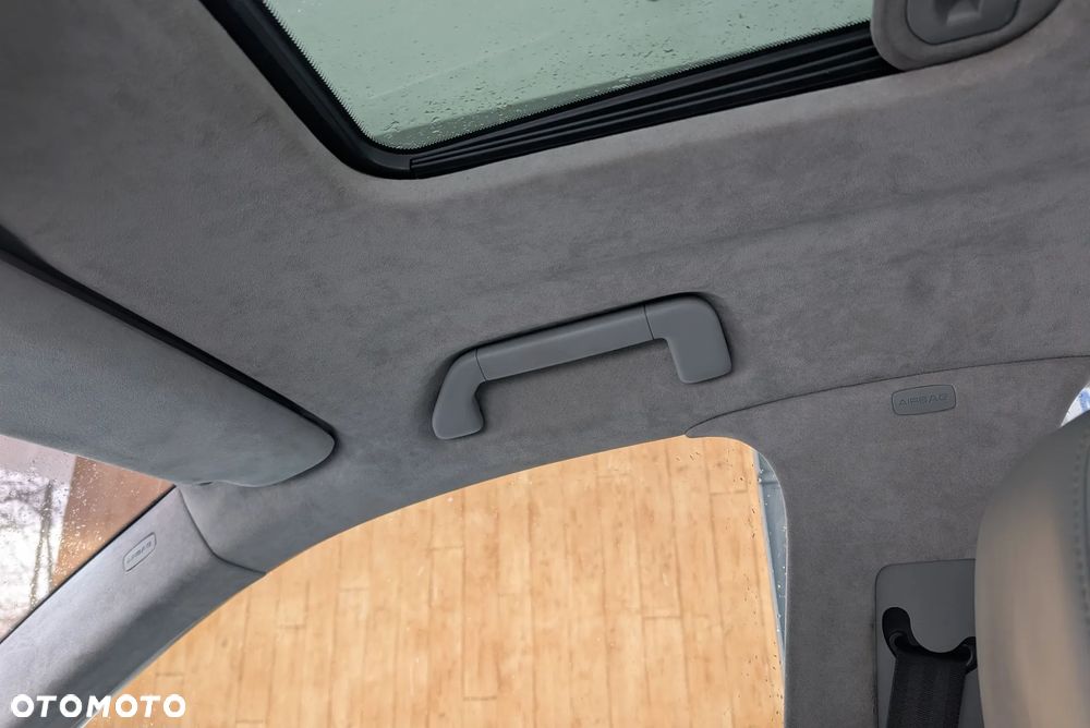 Porsche Cayenne - 17