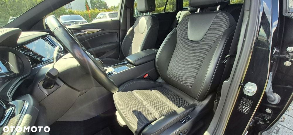 Opel Insignia 2.0 CDTI Elegance S&S - 10