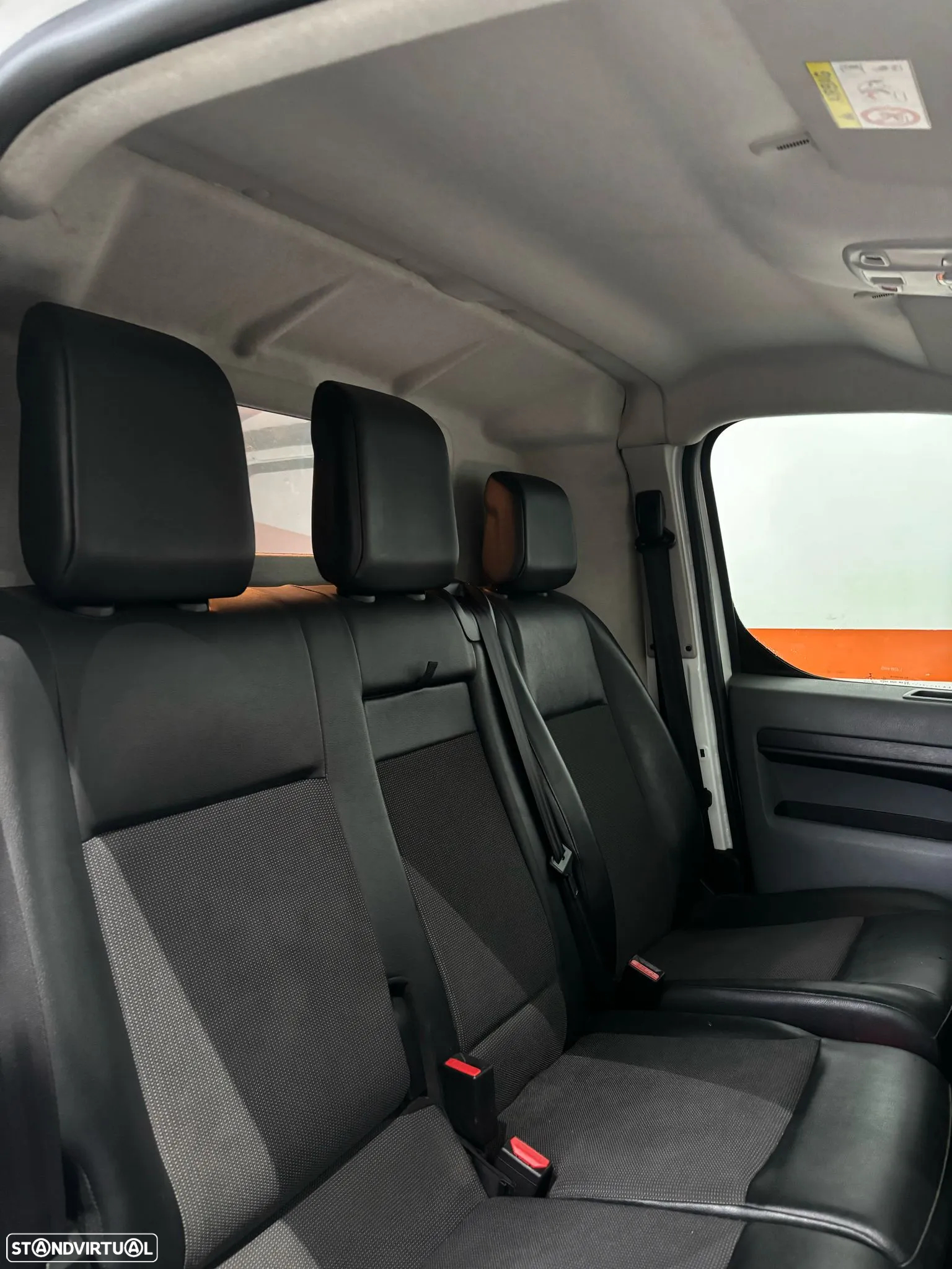 Peugeot E-EXPERT 100KWH PREMIUM L3 - 11