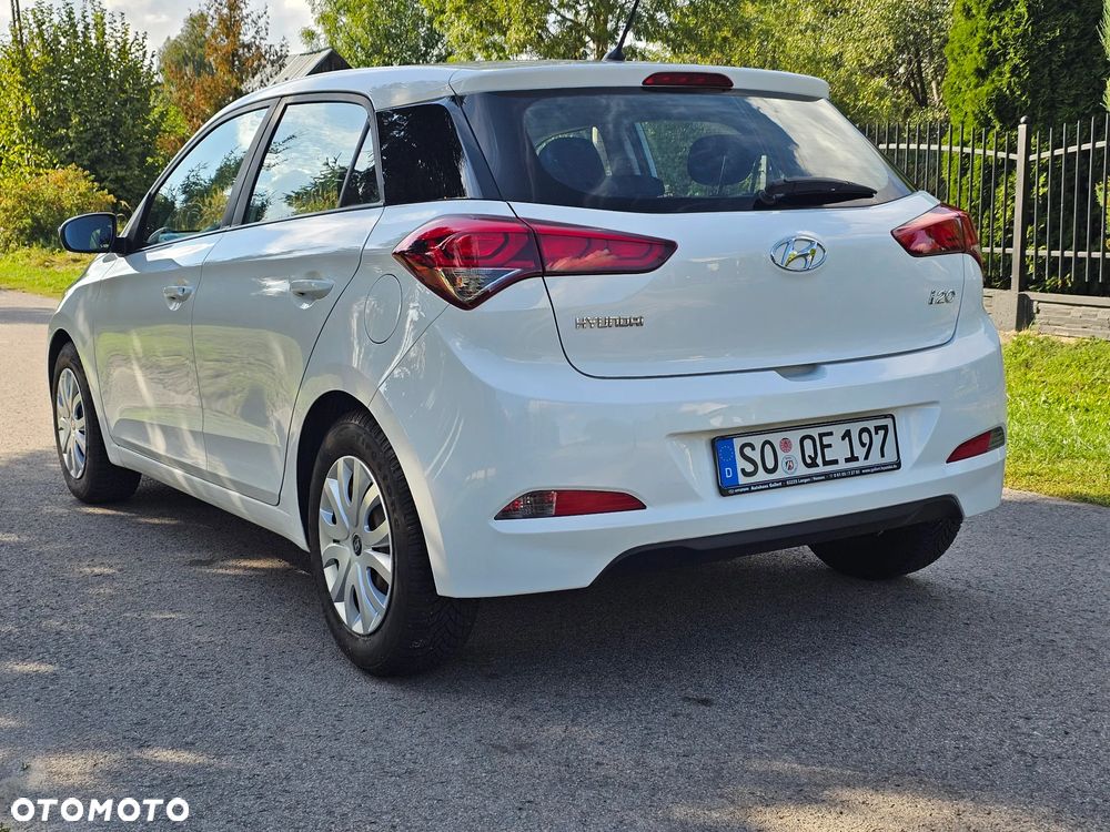 Hyundai i20 1.2 Select - 32