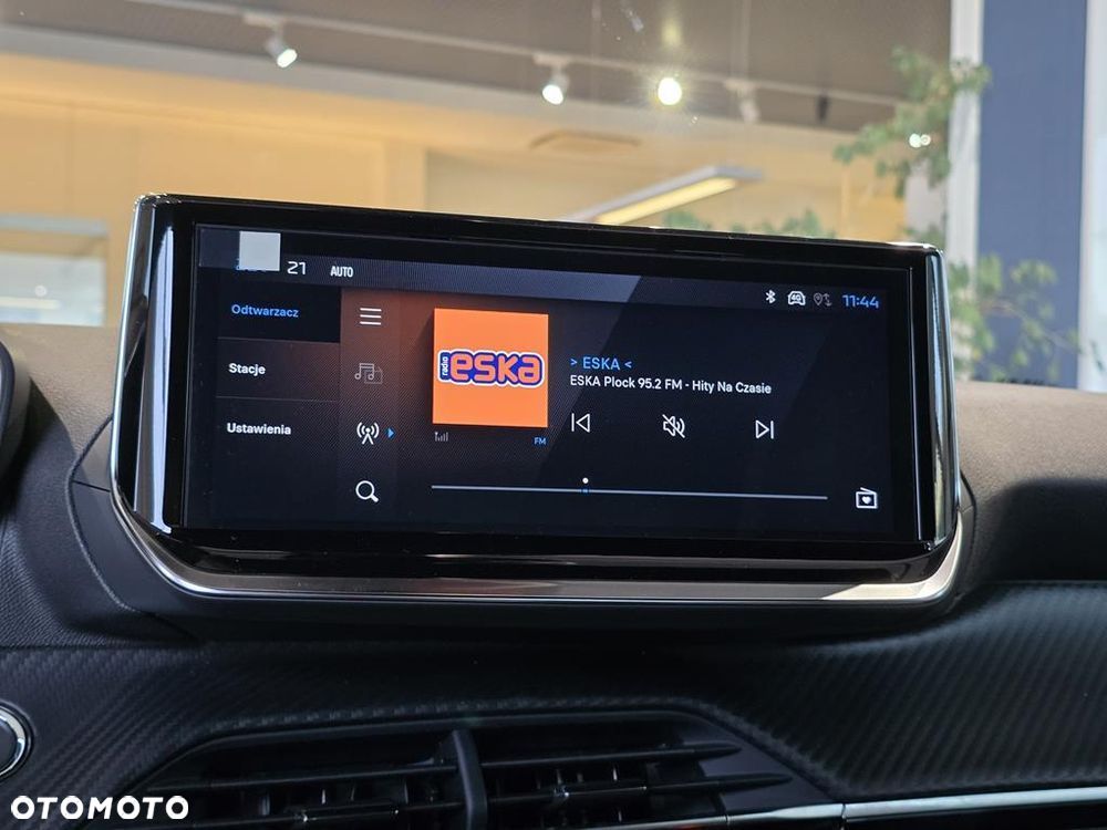Peugeot 2008 PureTech mHEV Allure e-DCS6 - 20