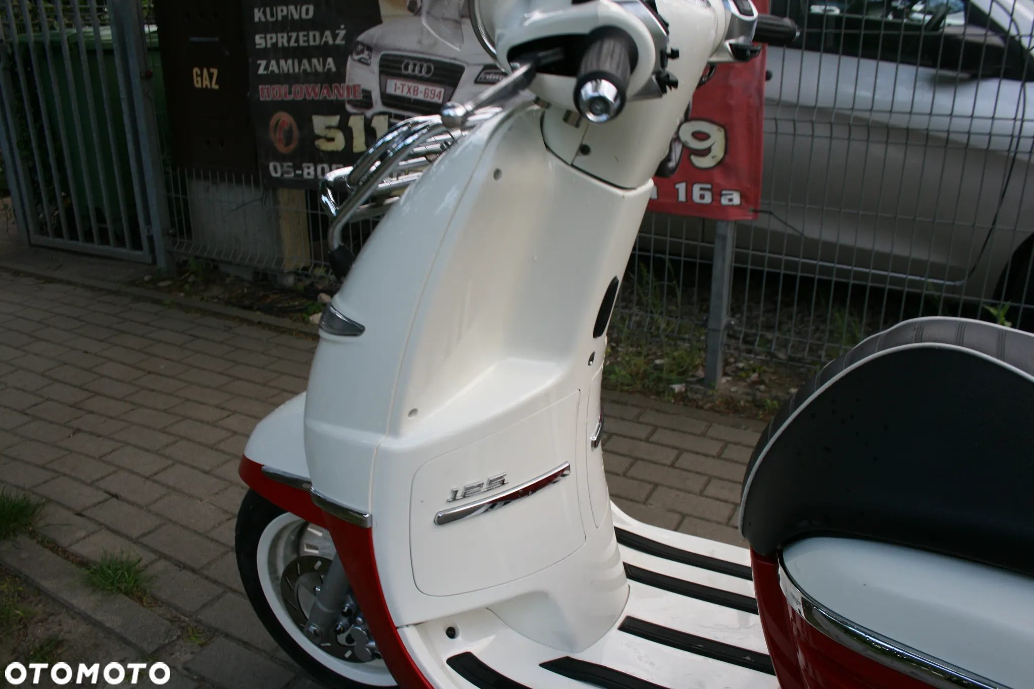 Peugeot Django - 7