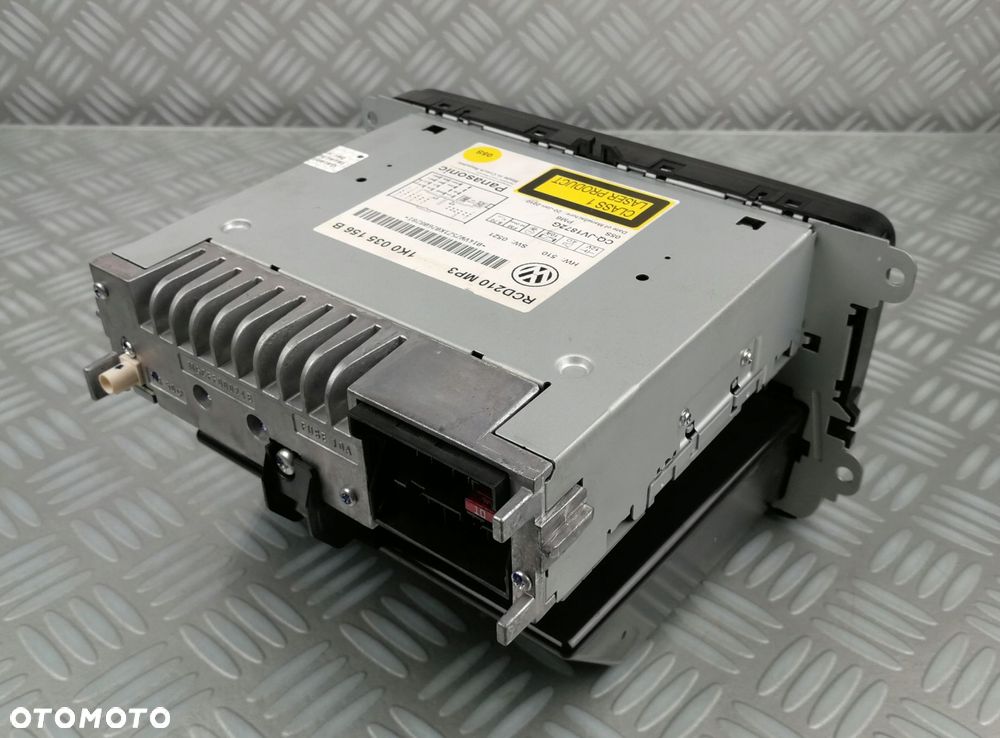 1K0035156B radio cd fm fabryczne PANASONIC VW GOLF VI 6 TOURAN CADDY II 2 - 5
