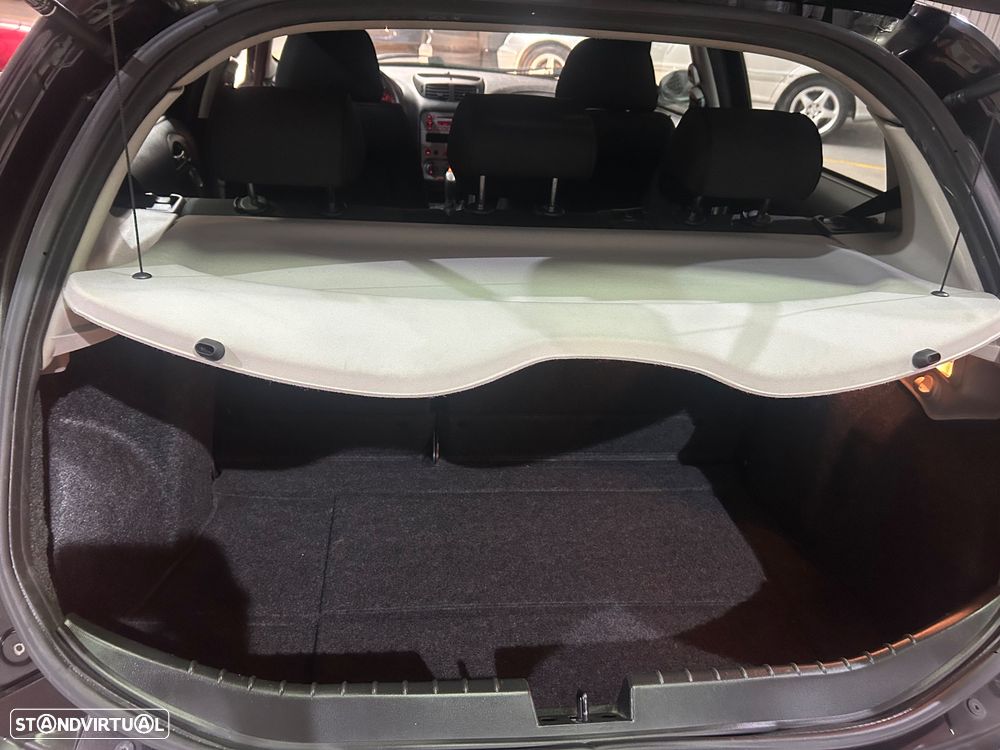Alfa Romeo 147 1.6 TS Progression - 20