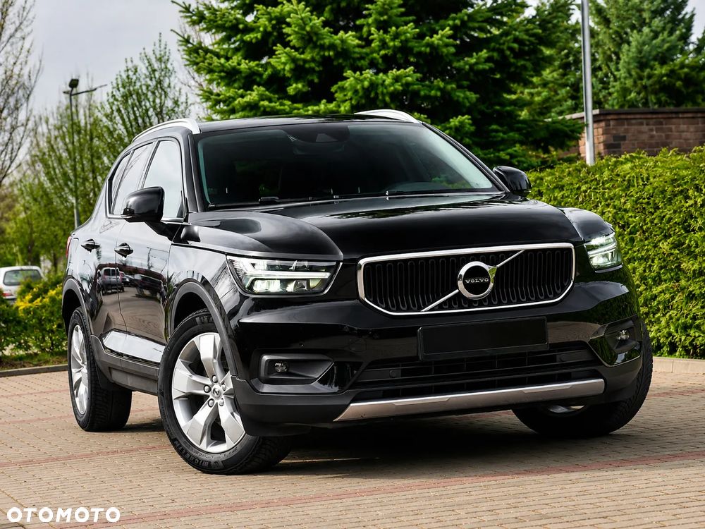 Volvo XC 40 T3 Momentum Pro - 12