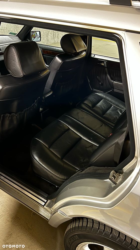 Mercedes-Benz W124 (1984-1993) - 12