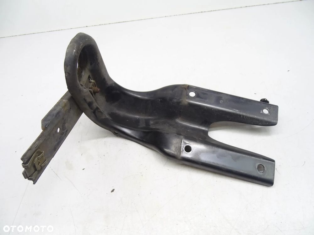 Mercedes SLK W171/R171 Wspornik uchwyt chlodnicy prawy - 4