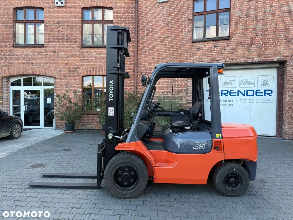 Toyota 02-7FDJF35 - 2