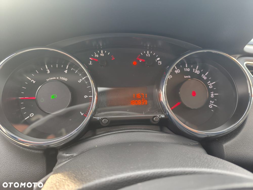 Peugeot 5008 120 VTi Tendance - 9