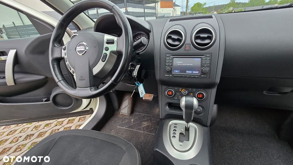 Nissan Qashqai 2.0 Tekna CVT - 17