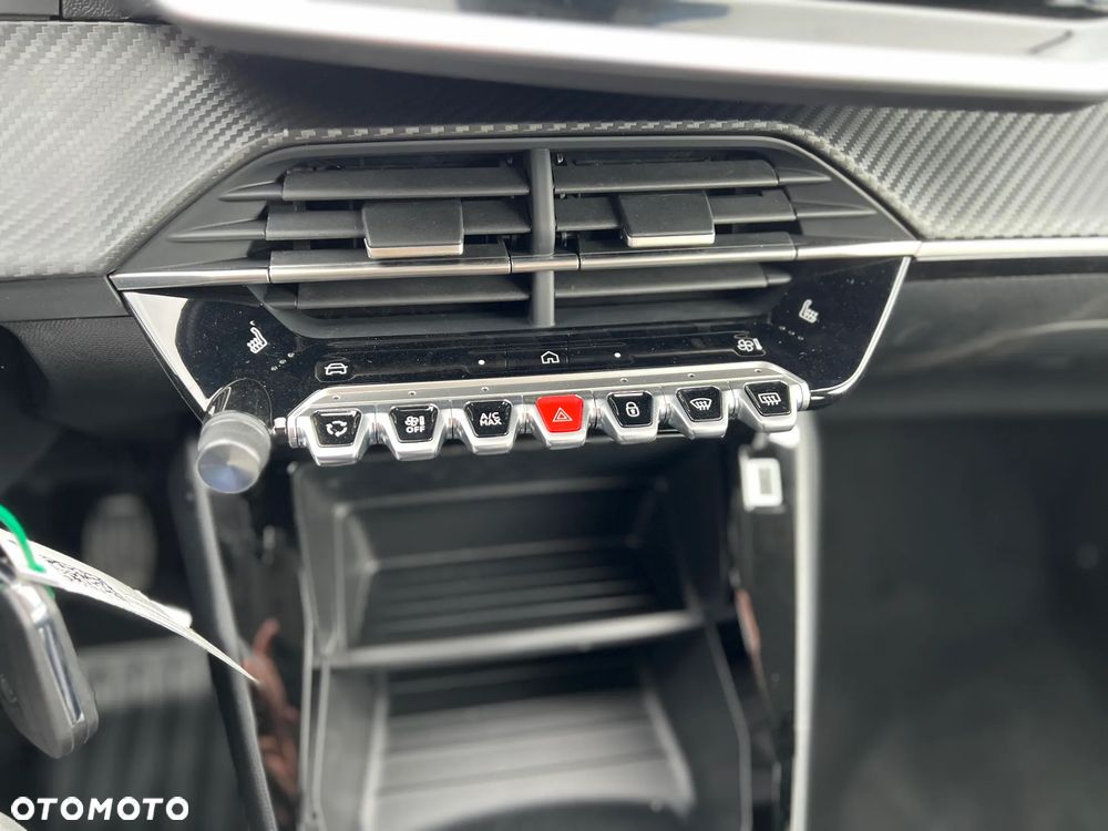 Peugeot 208 1.2 PureTech Allure S&S - 17