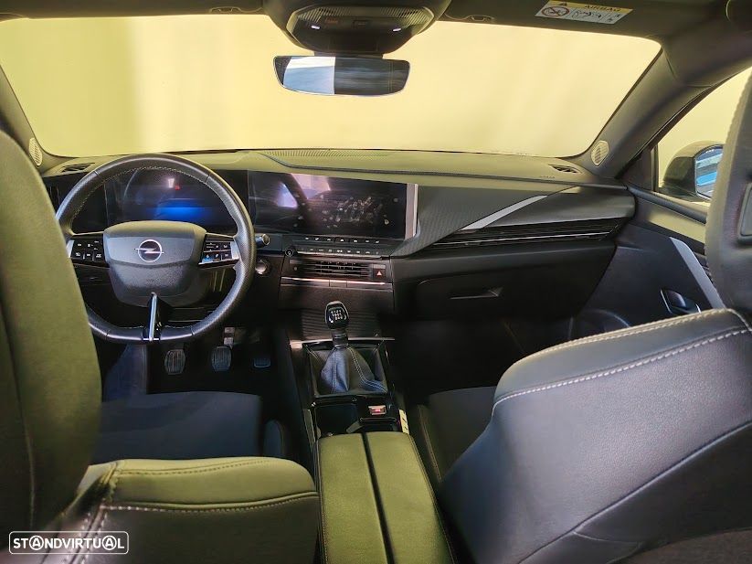 Opel Astra Sports Tourer 1.2 T GS — fotografia 6
