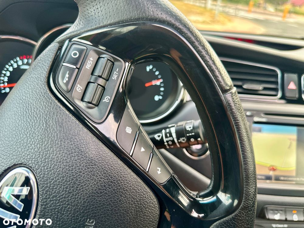 Kia Ceed 1.6 T-GDI GT L - 30