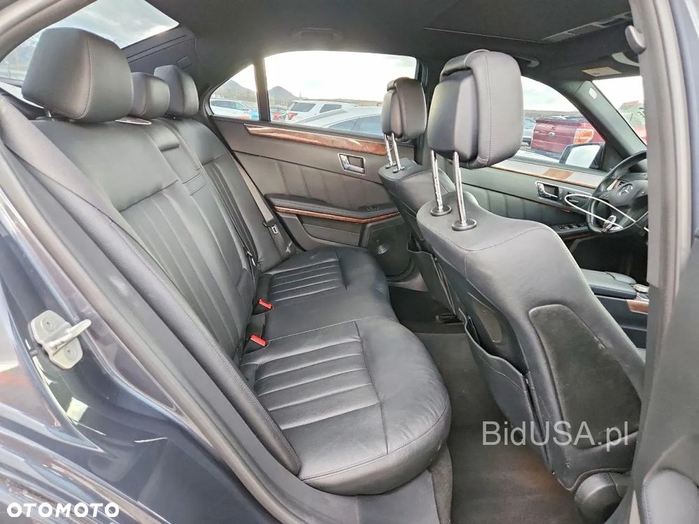 Mercedes-Benz Klasa E - 11