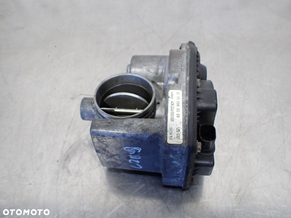 PRZEPUSTNICA MERCEDES-BENZ CLK 230 - 1