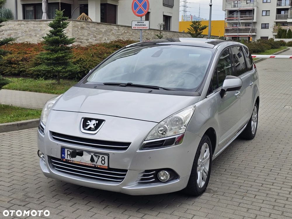 Peugeot 5008 - 3