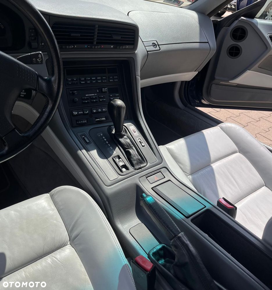 BMW Seria 8 - 18