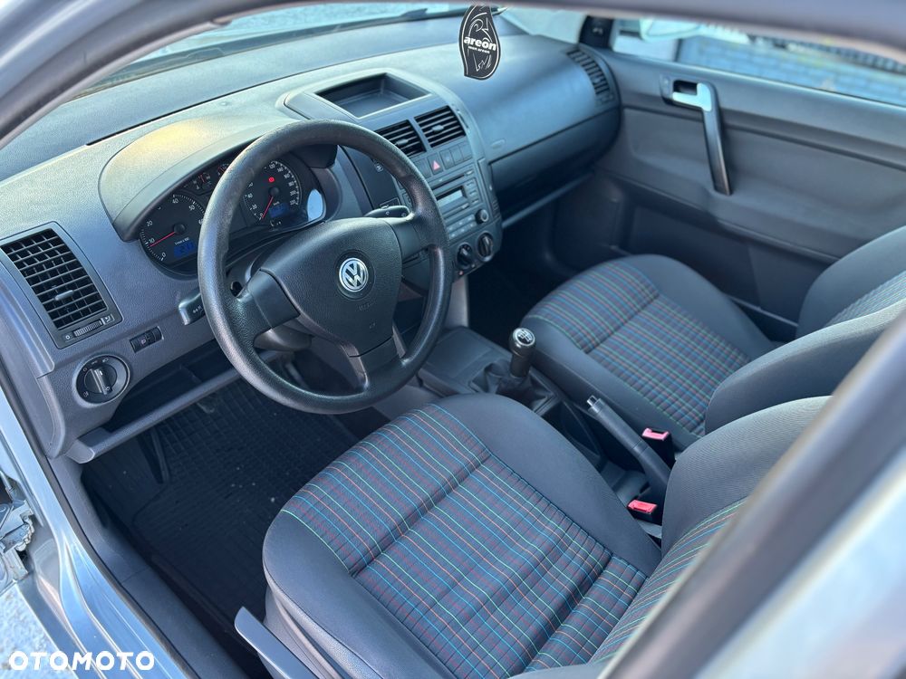 Volkswagen Polo - 6