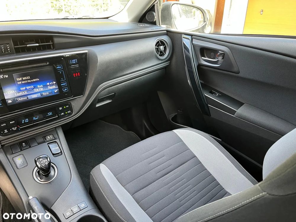 Toyota Auris 1.8 VVT-i Hybrid Automatik Comfort - 12
