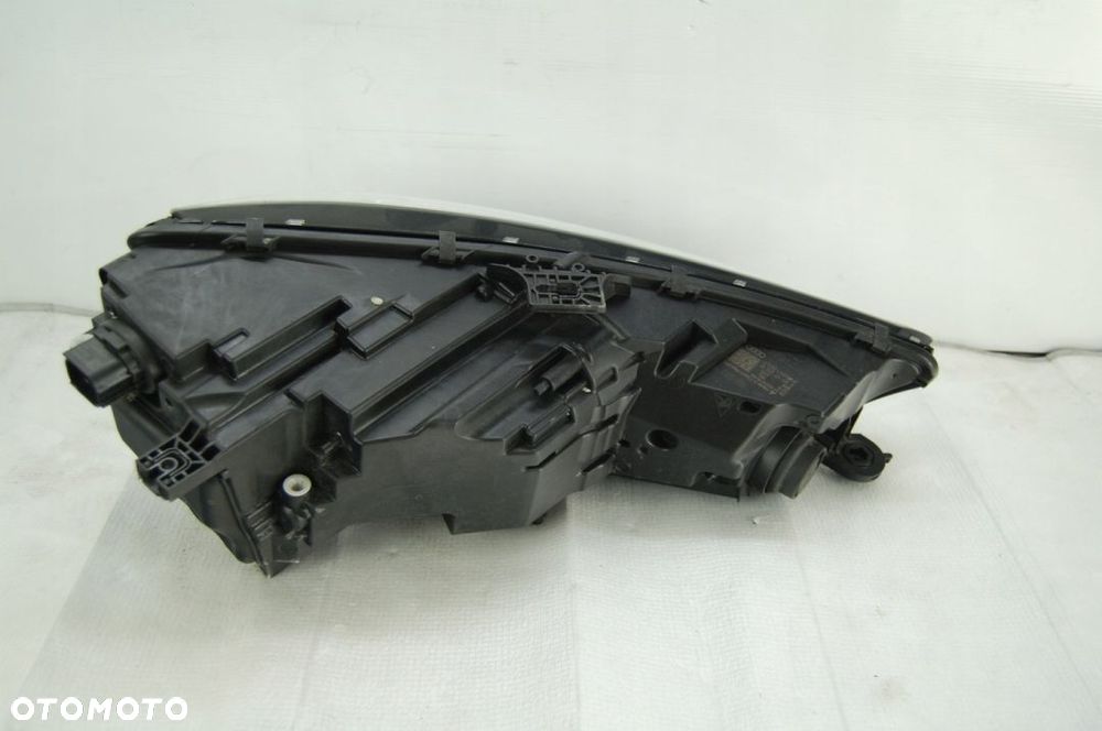 REFLEKTOR FULL LED AUDI A4 B9 8W LIFT 2021-2022 - 3