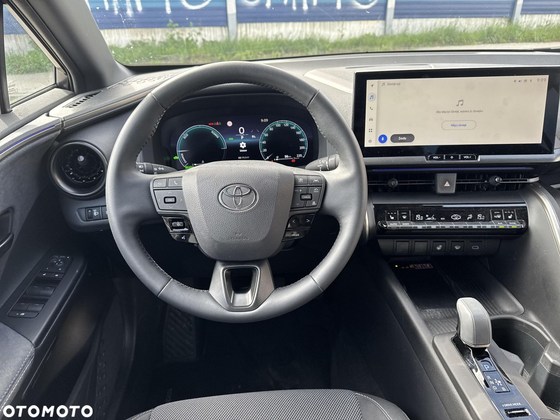 Toyota C-HR - 12