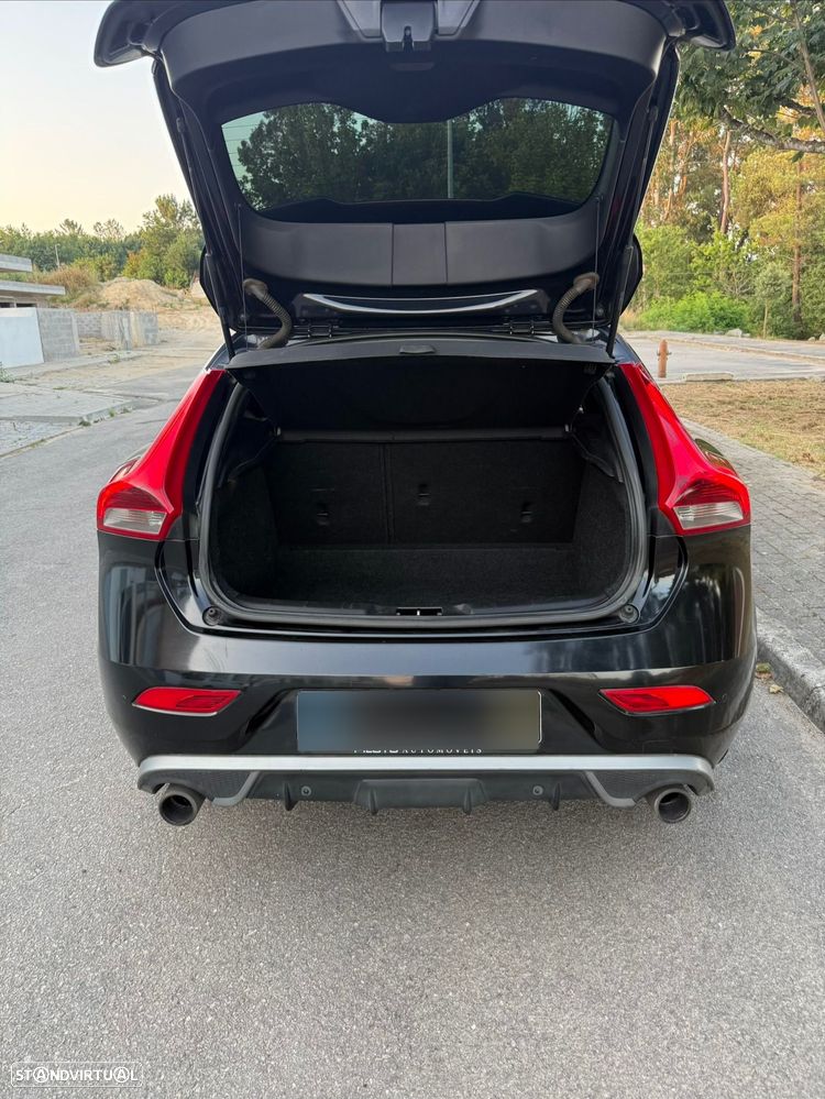 Volvo V40 D4 RDesign - 17
