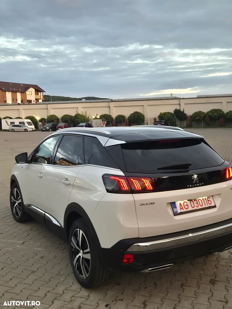 NISSAN Qashqai 2021 — imagine 4