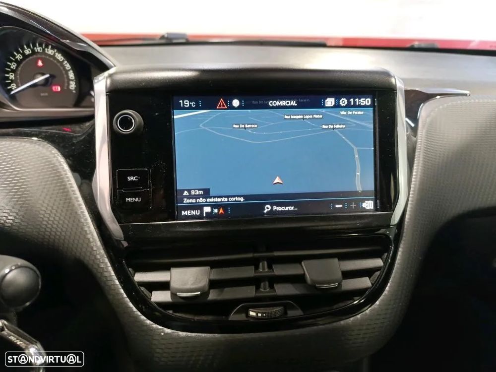 Peugeot 208 1.2 PureTech Signature - 7