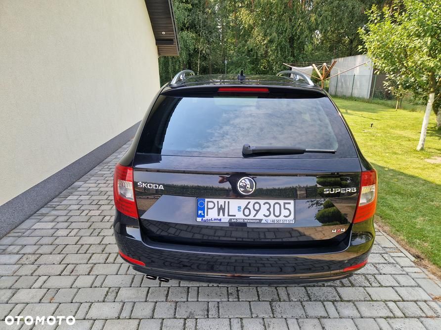 Skoda Superb 2.0 TDI Green tec 4x4 DSG Exclusive - 8