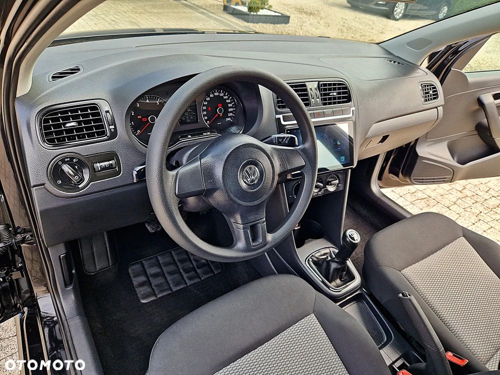Volkswagen Polo 1.2 Blue Motion Technology Team - 17
