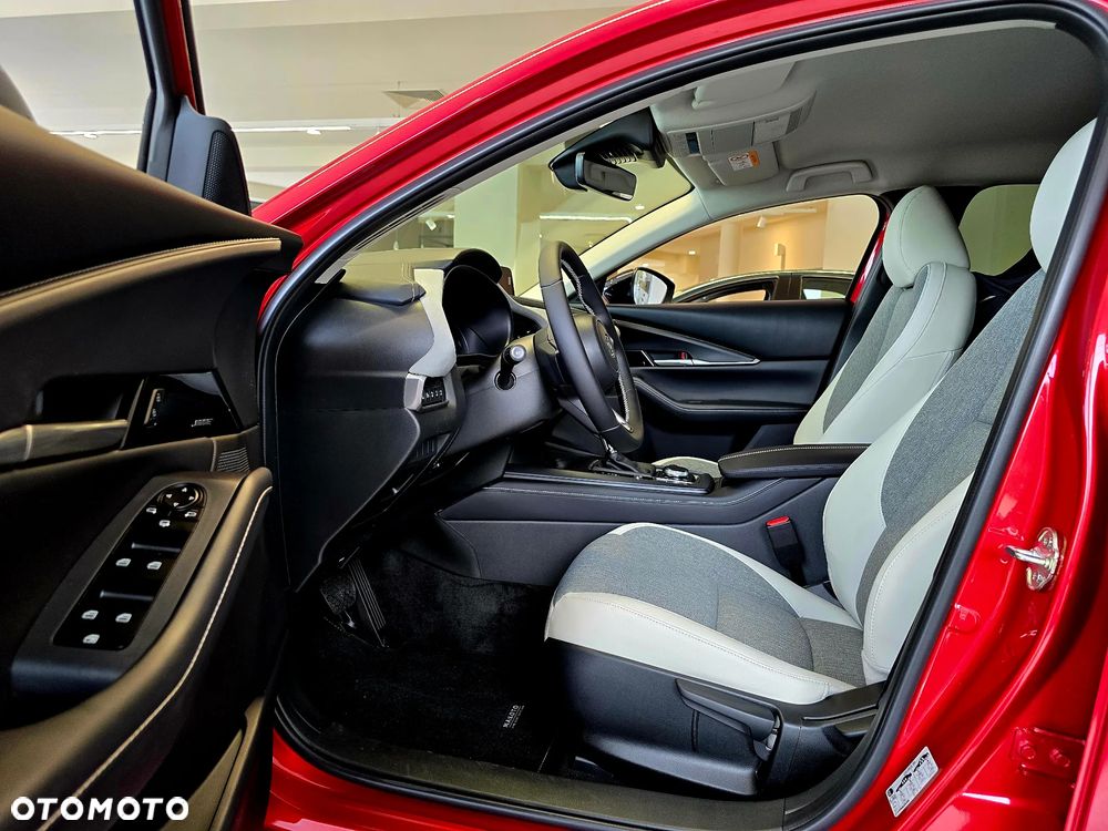 Mazda CX-30 e-SKYACTIVE X 186 MAKOTO - 14