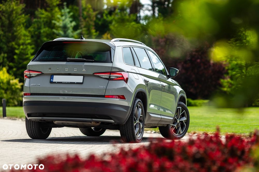 Skoda Kodiaq 2.0 TSI 4x4 Style DSG - 11